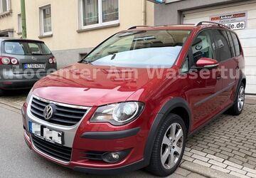 VW Touran 173.500 km 4.990 &euro; Essen 45139