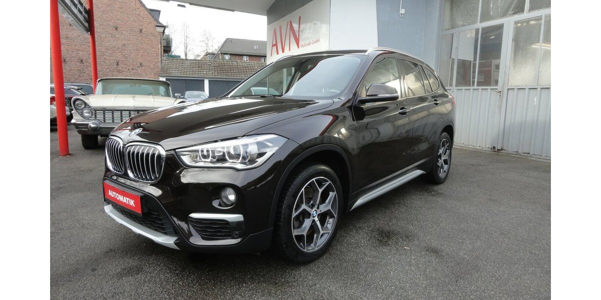 BMW X1 20 d xLine 4x4 Autom Navi Leder SHZ PDC LED 208.000 km 14.999 &euro; Neuss 41462