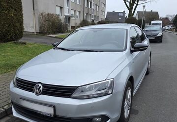 VW Jetta 135.000 km 8.500 &euro; Kamp Lintfort 47475