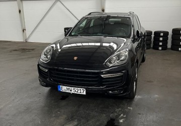 Porsche Cayenne 94.000 km 43.700 &euro; Duisburg 47239