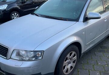Audi A4 210.000 km 999 &euro; Neuss 41462