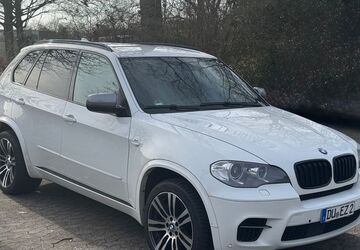 BMW X5 M50 303.795 km 11.500 &euro; Duisburg 47166