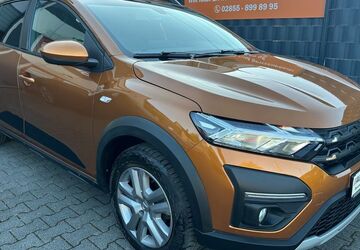 Dacia Sandero 25.950 km 12.980 &euro; Voerde 46562