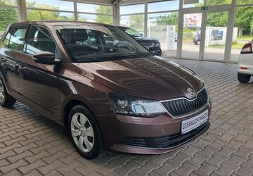 Skoda Fabia 109.000 km 7.450 &euro; Duisburg 47167