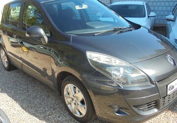 Renault Scenic 152.000 km 3.499 &euro; Duisburg 47249