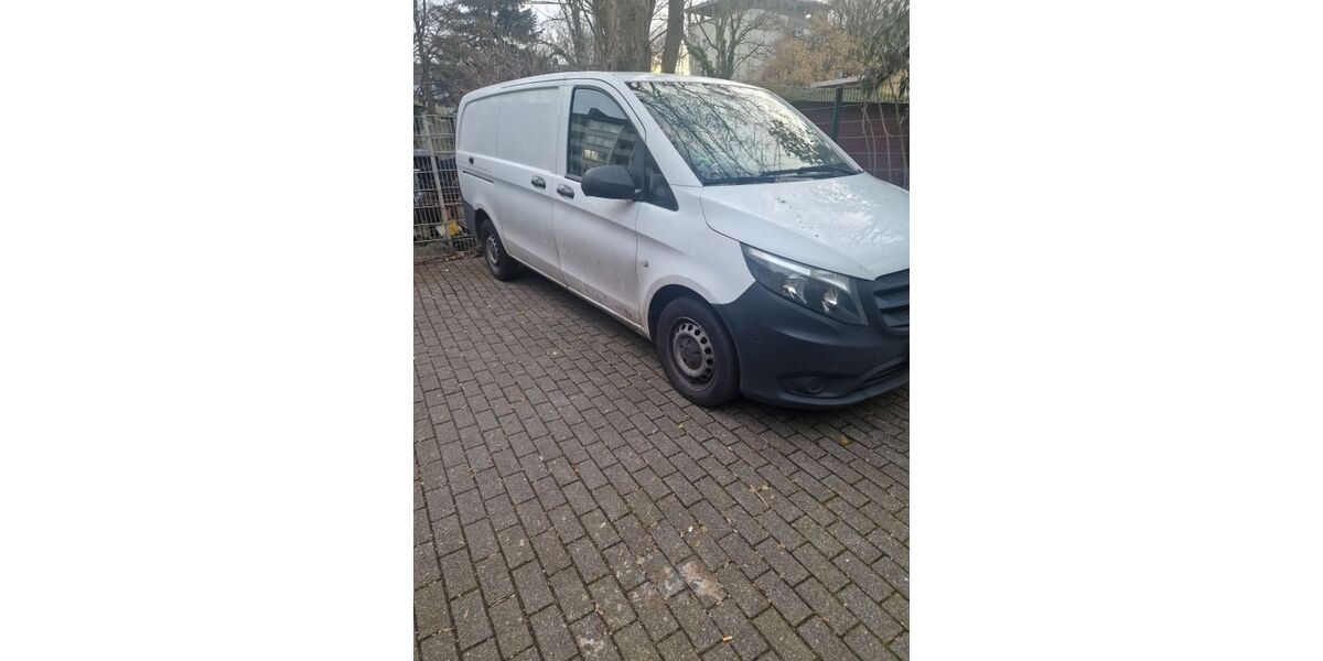 Mercedes-Benz Vito 130.000 km 18.990 &euro; Gelsenkirchen 45896