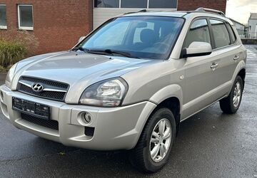 Hyundai TUCSON 202.000 km 3.490 &euro; Neuss 41460