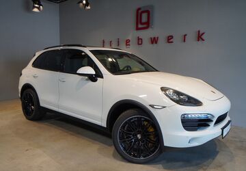 Porsche Cayenne 56.000 km 34.941 &euro; Duisburg 47228