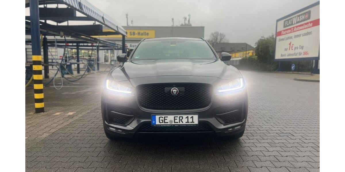 Jaguar F-Pace 168.000 km 18.999 &euro; Gelsenkirchen 45897