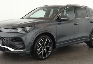 VW Tiguan 8.700 km 42.184 &euro; Düsseldorf 40233