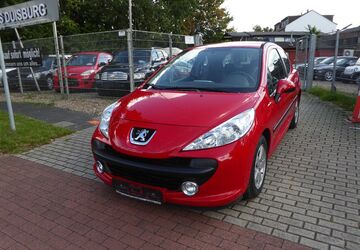 Peugeot 207 112.000 km 2.990 &euro; Duisburg 47249