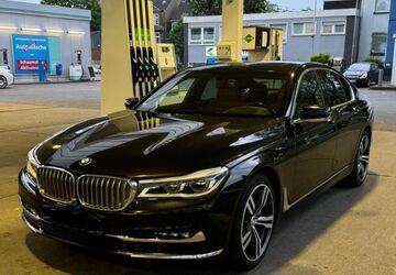 BMW 730 260.000 km 22.950 &euro; Duisburg 47166