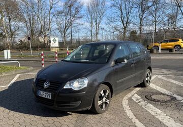 VW Polo 173.000 km 2.990 &euro; Düsseldorf 40476