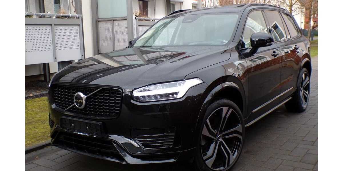 Volvo XC90 125.000 km 46.840 &euro; Düsseldorf 40468