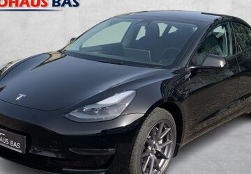 Tesla Model 3 128.200 km 31.550 &euro; Kaarst 41564