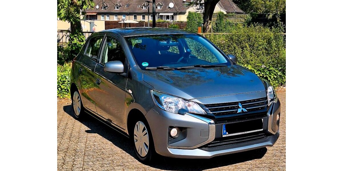 Mitsubishi Space Star 45.000 km 8.299 &euro; Duisburg 47166