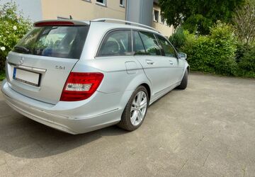 Mercedes-Benz C 200 235.849 km 7.499 &euro; duisburg 47179