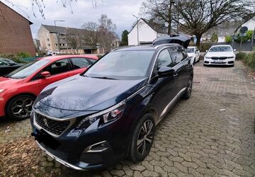 Peugeot 5008 181.000 km 16.500 &euro; Düsseldorf 40599