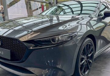 Mazda 3 7.824 km 29.990 &euro; Duisburg 47166