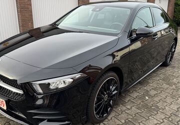 Mercedes-Benz A 250 66.000 km 25.500 &euro; Neuss 41462