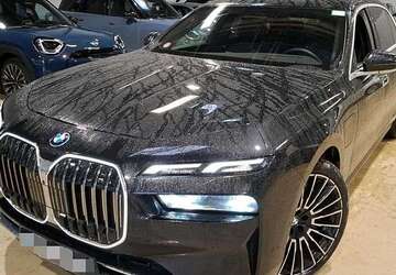 BMW 750 11.050 km 95.890 &euro; Krefeld 47800