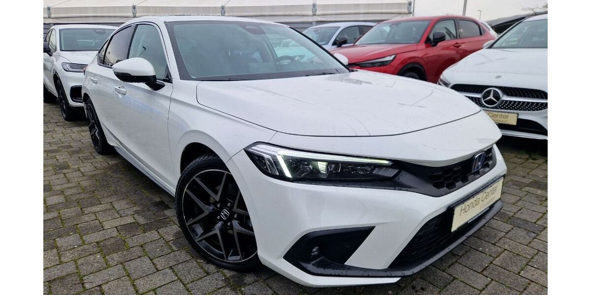 Honda Civic 24.300 km 33.890 &euro; Düsseldorf 40233