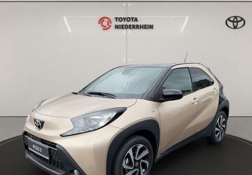 Toyota Aygo (X) 3.000 km 17.660 &euro; Krefeld 47809