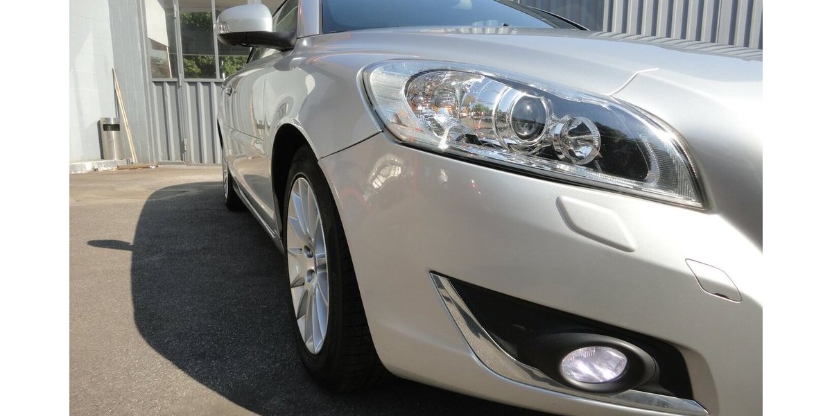 Volvo C70 2,0 D/130 KW 1.Hand Leder+Xenon+Klima Top 151.550 km 12.490 &euro; Neuss 41462