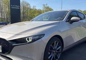 Mazda 3 5.915 km 27.471 &euro; Neuss 41464