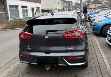 Kia Niro 70.000 km 17.500 &euro; Dinslaken 46535