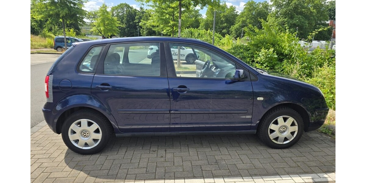 VW Polo 229.740 km 2.700 &euro; Essen 45121