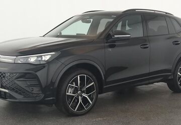 VW Tiguan 9.400 km 47.984 &euro; Düsseldorf 40233