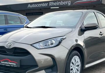 Toyota Yaris 100.000 km 15.400 &euro; Rheinberg 47495
