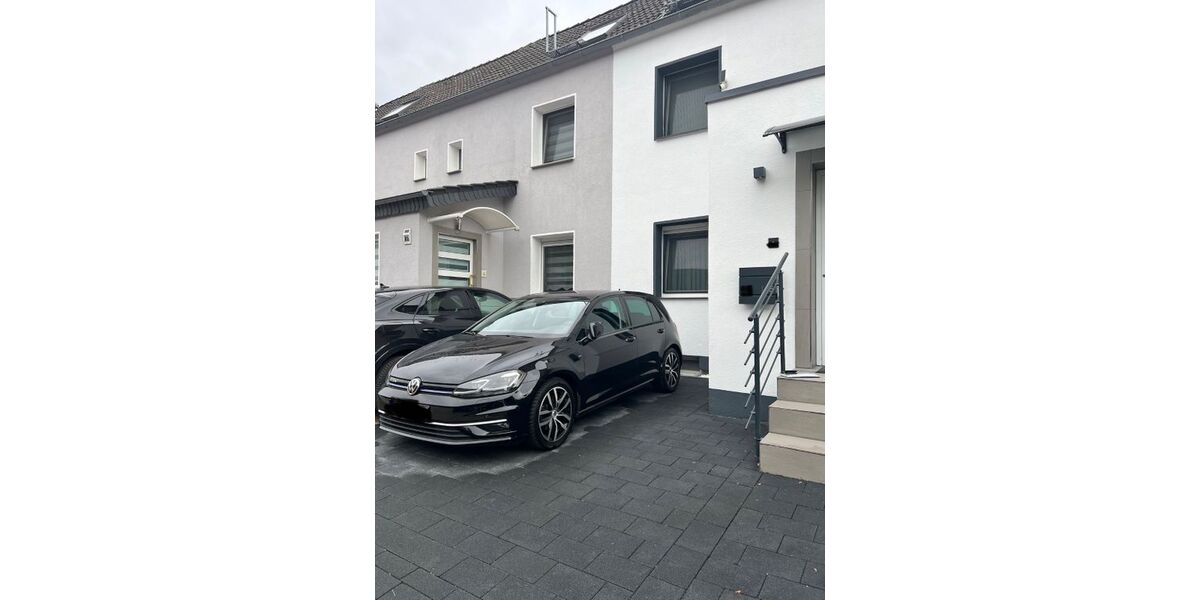 VW Golf 114.900 km 12.999 &euro; Duisburg 47228