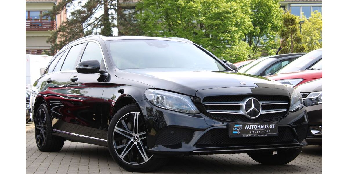 Mercedes-Benz C 300 123.297 km 20.999 &euro; Düsseldorf 40625