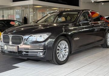 BMW 740 135.000 km 23.850 &euro; Mülheim an der Ruhr 45472