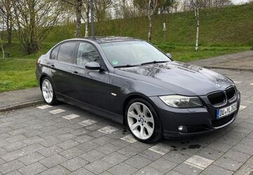 BMW 318 236.500 km 4.200 &euro; Duisburg 47055