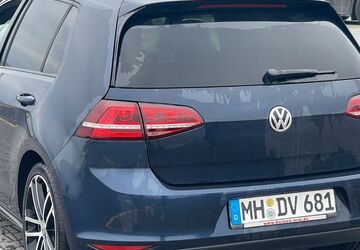 VW Golf 169.000 km 14.500 &euro; Duisburg 47059