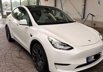 Tesla Model Y 76.130 km 34.700 &euro; Dorsten 46284