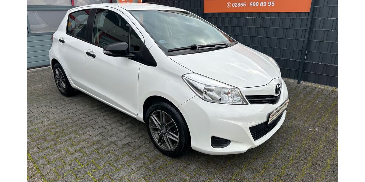 Toyota Yaris 111.030 km 5.690 &euro; Voerde 46562