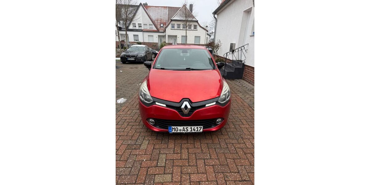 Renault Clio 76.200 km 6.990 &euro; Kamp-Lintfort 47475
