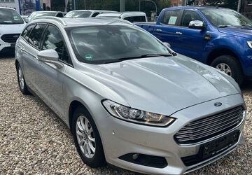 Ford Mondeo 57.000 km 13.880 &euro; Duisburg 47138