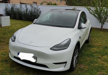Tesla Model Y 28.000 km 35.300 &euro; Duisburg 47249