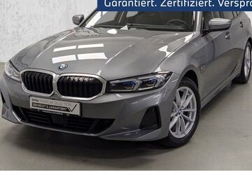 BMW 330 53.600 km 33.440 &euro; Düsseldorf 40595