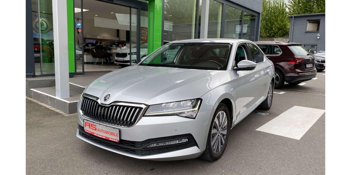 Skoda Superb 53.579 km 23.880 &euro; Essen 45326