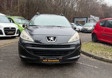 Peugeot 207 141.040 km 2.999 &euro; Essen 45145