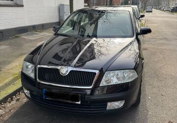 Skoda Octavia 249.000 km 1.600 &euro; Neuss 41462