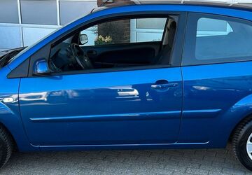 Ford Fiesta 64.000 km 3.499 &euro; Neuss 41466