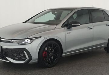 VW Golf 10.900 km 38.884 &euro; Düsseldorf 40233