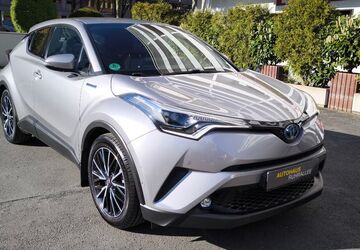 Toyota C-HR 122.000 km 15.990 &euro; Essen 45138